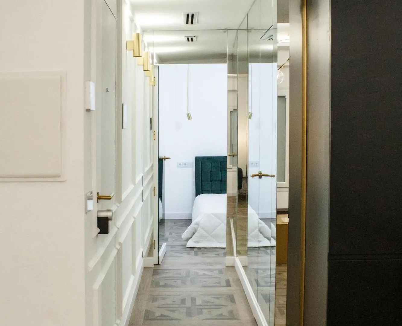 Apartamento En Calle Recogidas Granada España